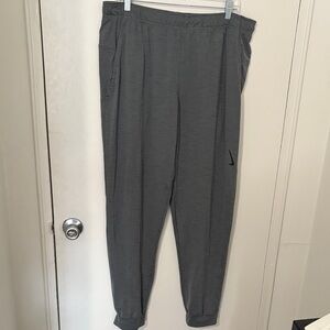 ⭐️ Nike Men's Gray Joggers
